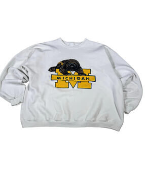 Michigan Merch Crewneck Sweatshirt Badger Graphic 25x25